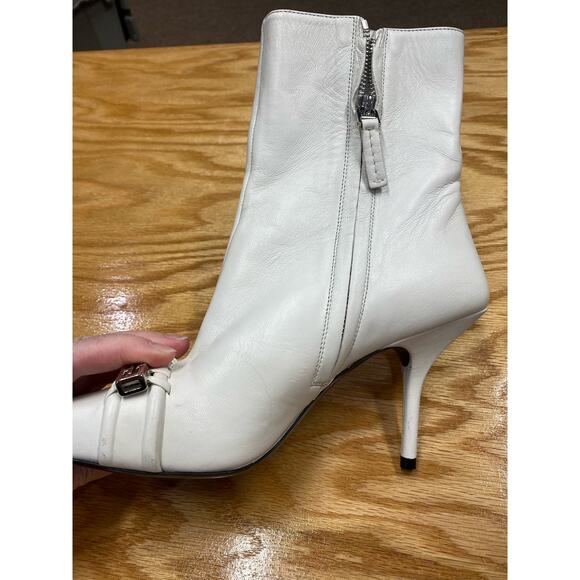 Givenchy G-Woven Square Toe Bootie 
Givenchy size 36.5 (s20) - Picture 12 of 14